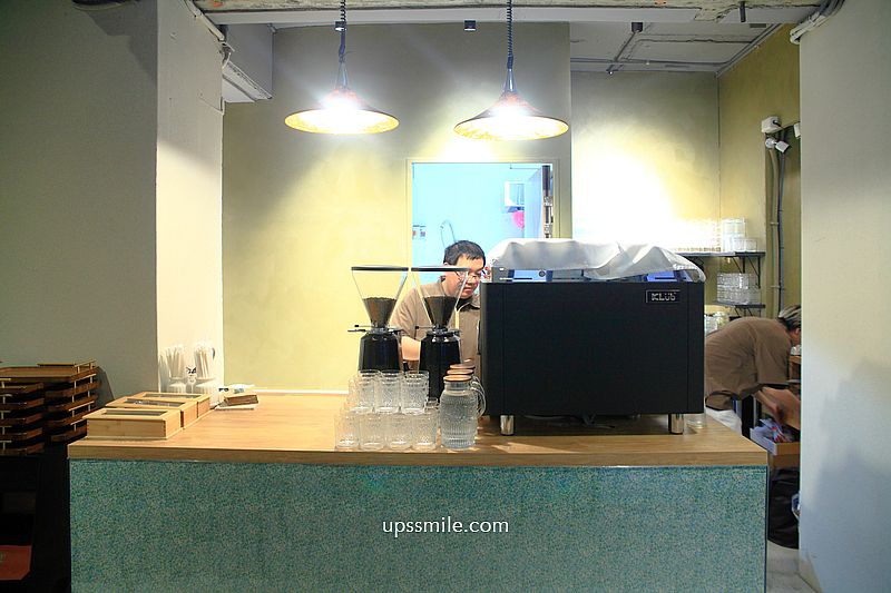 BéVive 越式咖啡廳，捷運忠孝新生站老宅越式咖啡廳，必點香蘭戚風蛋糕、越式豬肉河粉