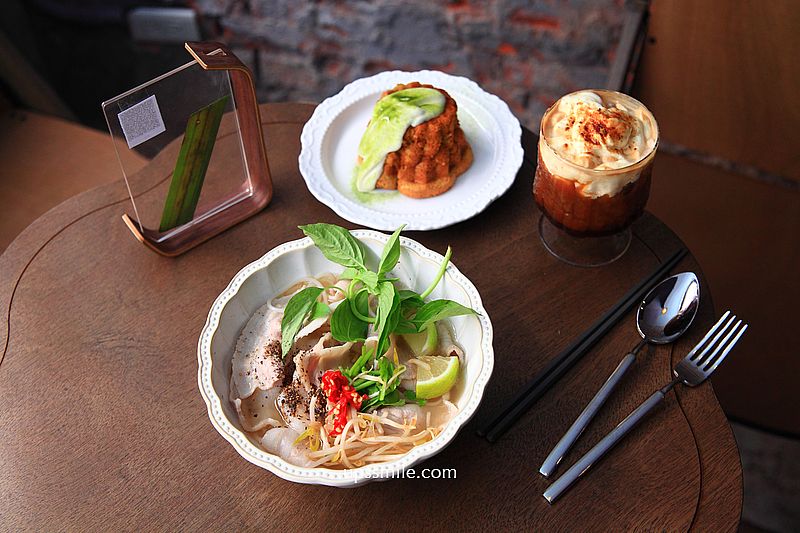 BéVive 越式咖啡廳，捷運忠孝新生站老宅越式咖啡廳，必點香蘭戚風蛋糕、越式豬肉河粉