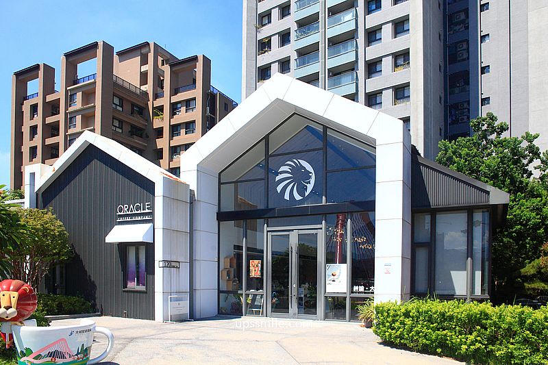 Oracle Coffee 神諭咖啡台中大城店，台中大坑景點，大坑情人橋超美教堂風玻璃屋咖啡廳