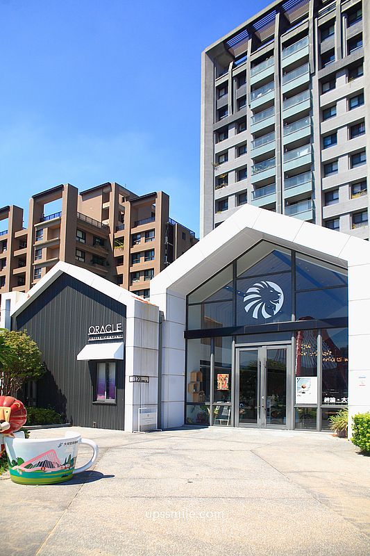 Oracle Coffee 神諭咖啡台中大城店，台中大坑景點，大坑情人橋超美教堂風玻璃屋咖啡廳