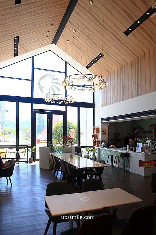 Oracle Coffee 神諭咖啡台中大城店，台中大坑景點，大坑情人橋超美教堂風玻璃屋咖啡廳