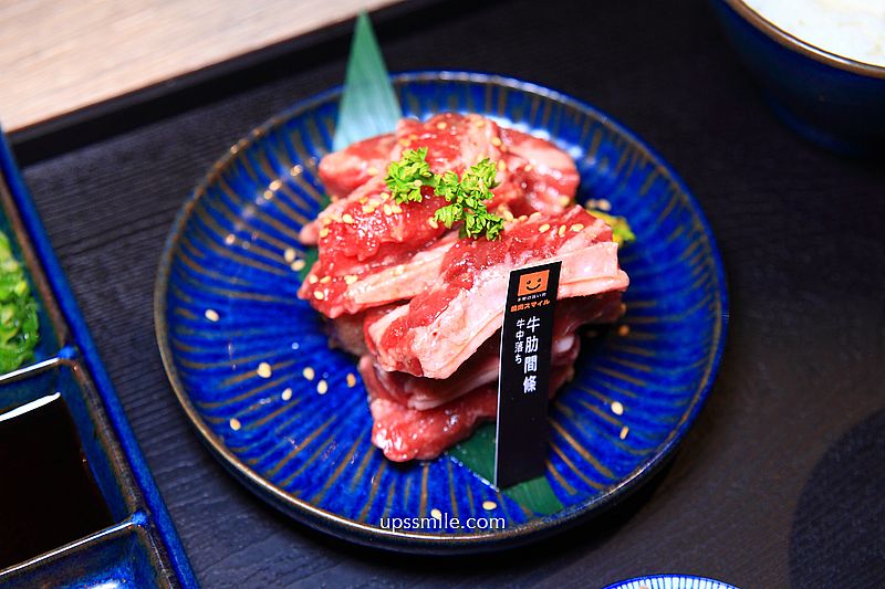 燒肉Smile臺中景賢店，台中北屯區美食，台中北屯日式個人式燒肉餐廳，沙拉自助吧飲料吃到飽