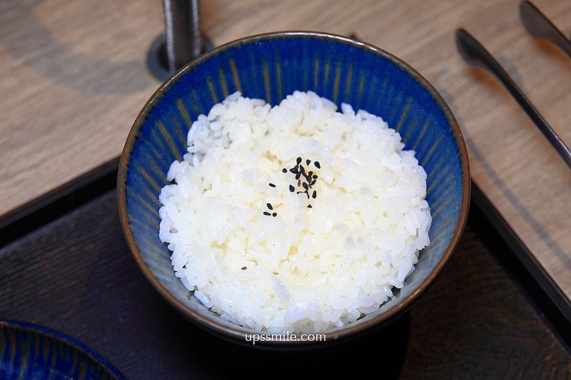 燒肉Smile臺中景賢店，台中北屯區美食，台中北屯日式個人式燒肉餐廳，沙拉自助吧飲料吃到飽