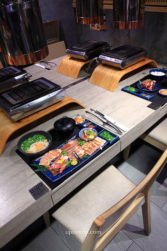 燒肉Smile臺中景賢店，台中北屯區美食，台中北屯日式個人式燒肉餐廳，沙拉自助吧飲料吃到飽