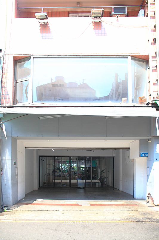 那間賣冰的咖啡店 Blue Lamp Cafe,隱身林口市場韓式雪花冰,林口網美咖啡廳 那間賣冰的咖啡店 Blue Lamp Cafe,隱身林口市場韓式雪花冰,林口網美咖啡廳