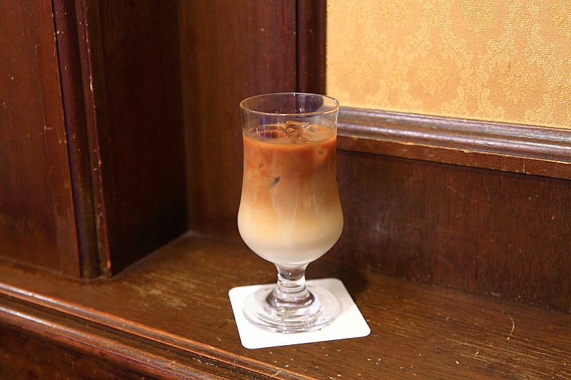 【日本大阪2025】丸福珈琲店千日前本店，日本大阪早午餐咖啡廳，必吃起司吐司，大阪難波昭和復古風咖啡廳