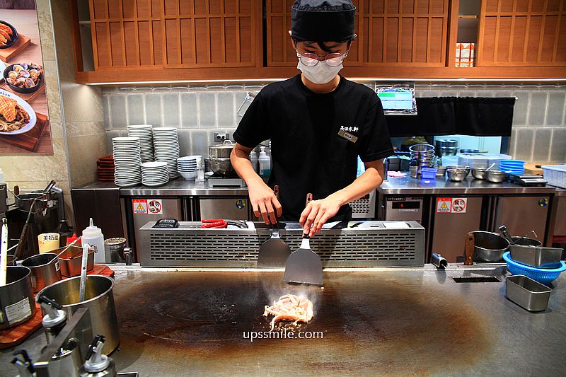 長田本庄軒新光南西店,日本神戶日式炒麵名店,捷運中山站美食,新光三越南西店b1美食,附長田本庄軒菜單 長田本庄軒新光南西店,日本神戶日式炒麵名店,捷運中山站美食,新光三越南西店b1美食,附長田本庄軒菜單