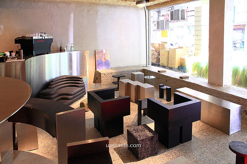 barn Detour 台北咖啡廳，宜蘭濟州島風咖啡廳插旗台北開二店，台北白咖夜酒咖啡廳，台北前衛感咖啡廳酒吧