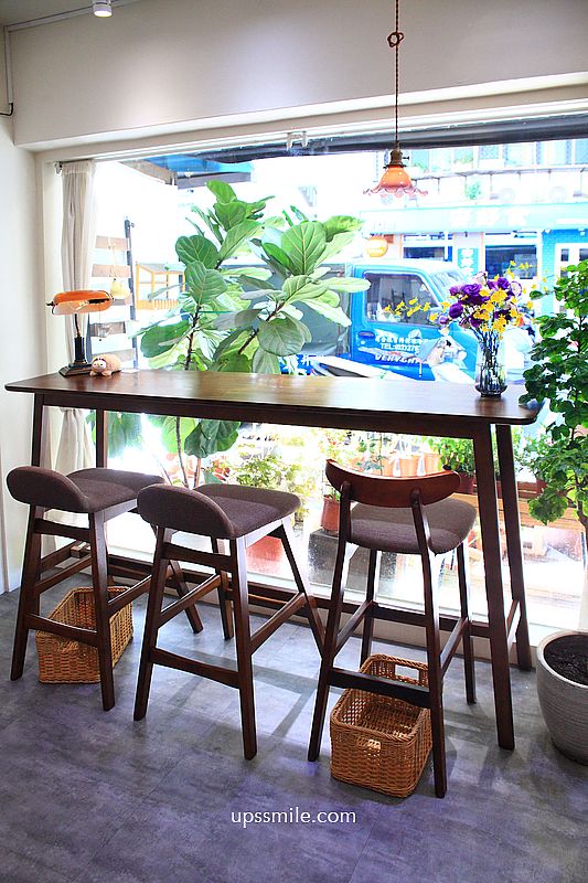 御菓子花雨，榮獲500甜，必吃香草聖多諾黑、開心果覆盆子千層酥，台北客製化生日蛋糕甜點