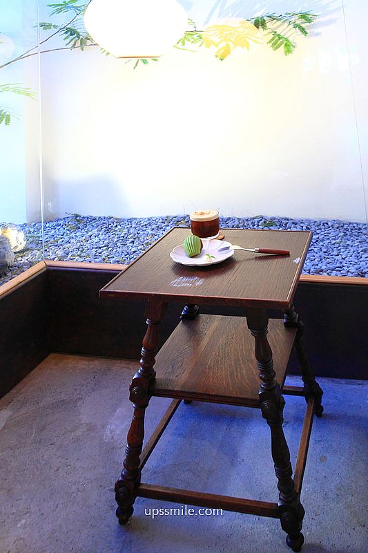 東河咖啡Donghe新竹咖啡，新竹日式侘寂風咖啡廳，新竹自家烘焙咖啡廳，新竹巨城寵物友善咖啡廳