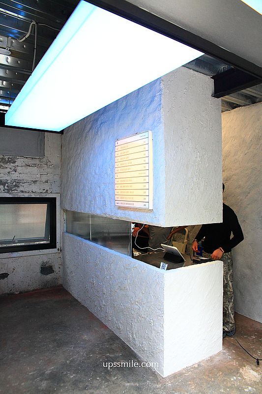 Focus on flavor 2 中壢，牆裡伸出巨大黑手咖啡廳，中原大學咖啡廳，桃園秘境風格咖啡廳，中壢咖啡廳推薦