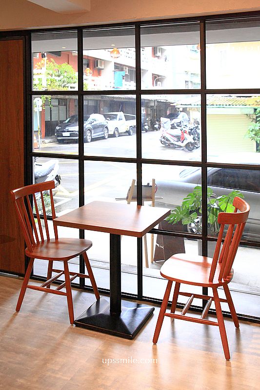 橙花雜貨店，捷運六張犁站咖啡廳平日不限時，奈良美智與雜貨文具手帳空間，好吃簡餐套餐