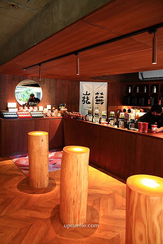 巃蕪信義 LONGOO tea lab，台北手搖精品茶專賣店，信義區手搖飲料，捷運市府站手搖飲品推薦