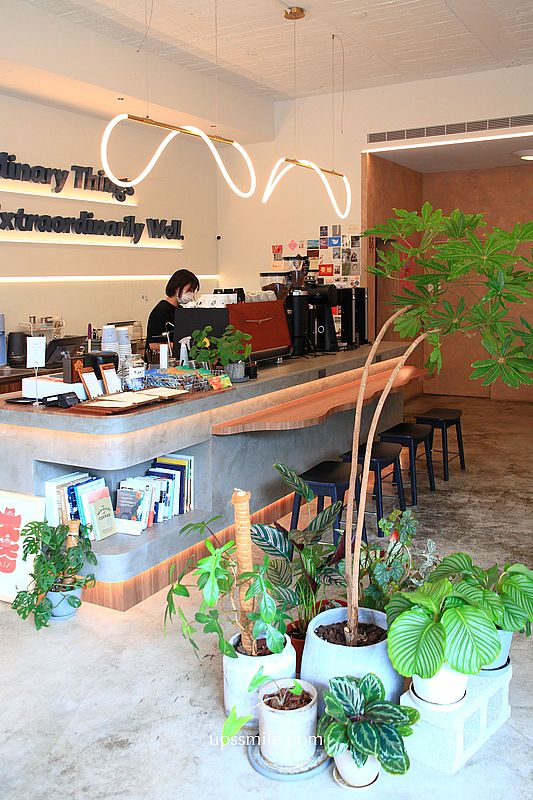 Brewsome Coffee 梅亭店,台中北區咖啡廳,台中木質調露營風自家烘焙咖啡廳,酪梨酸種麵包,台中寵物友善咖啡廳 Brewsome Coffee 梅亭店,台中北區咖啡廳,台中木質調露營風自家烘焙咖啡廳,酪梨酸種麵包,台中寵物友善咖啡廳