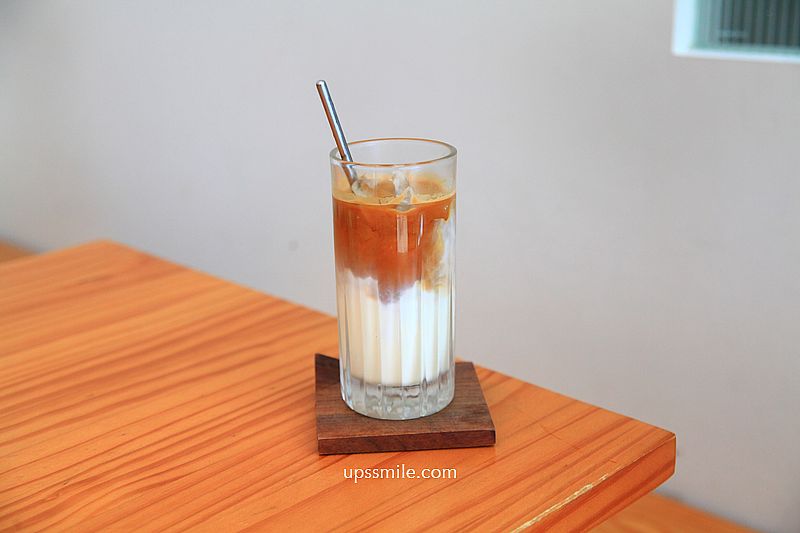 Brewsome Coffee 梅亭店,台中北區咖啡廳,台中木質調露營風自家烘焙咖啡廳,酪梨酸種麵包,台中寵物友善咖啡廳 Brewsome Coffee 梅亭店,台中北區咖啡廳,台中木質調露營風自家烘焙咖啡廳,酪梨酸種麵包,台中寵物友善咖啡廳