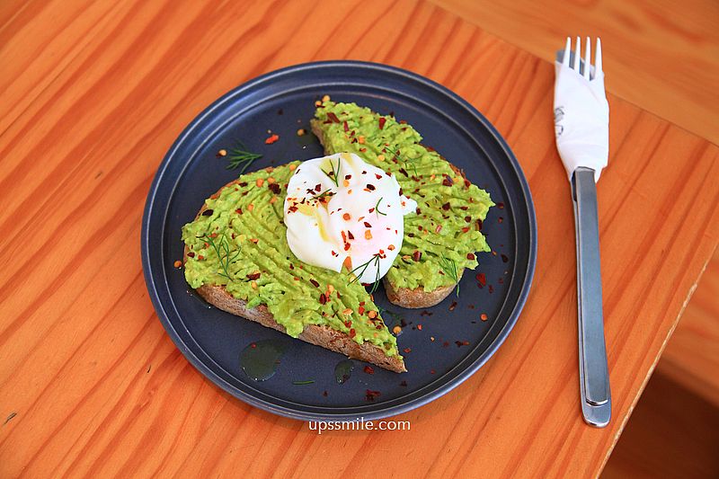 Brewsome Coffee 梅亭店,台中北區咖啡廳,台中木質調露營風自家烘焙咖啡廳,酪梨酸種麵包,台中寵物友善咖啡廳 Brewsome Coffee 梅亭店,台中北區咖啡廳,台中木質調露營風自家烘焙咖啡廳,酪梨酸種麵包,台中寵物友善咖啡廳