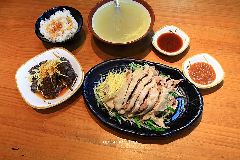 【台中北屯美食】鵝庄「黃金燒鵝」農場直營鵝肉專賣店，台中松竹路美食，台中鵝肉推薦