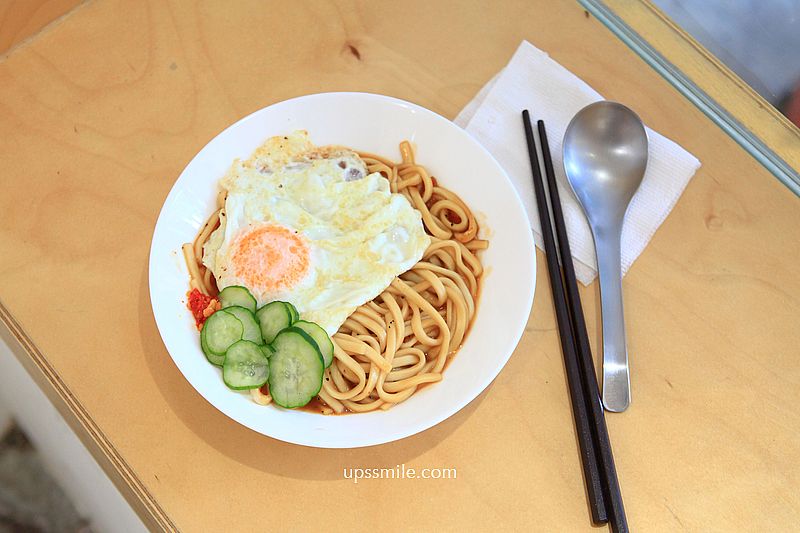 福七早餐FUCHI，台北早午餐推薦，捷運南京復興站好吃早餐店，招牌必吃肉鬆蛋沙拉三明治、福七麵鐵板麵、鮮奶茶