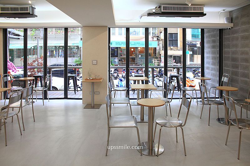 PLOT咖啡,捷運忠孝復興站咖啡廳,結合精品咖啡與自然酒,複合式藝文空間,台北東區咖啡廳,必點濕潤抹茶巴斯克蛋糕 PLOT咖啡,捷運忠孝復興站咖啡廳,結合精品咖啡與自然酒,複合式藝文空間,台北東區咖啡廳,必點濕潤抹茶巴斯克蛋糕