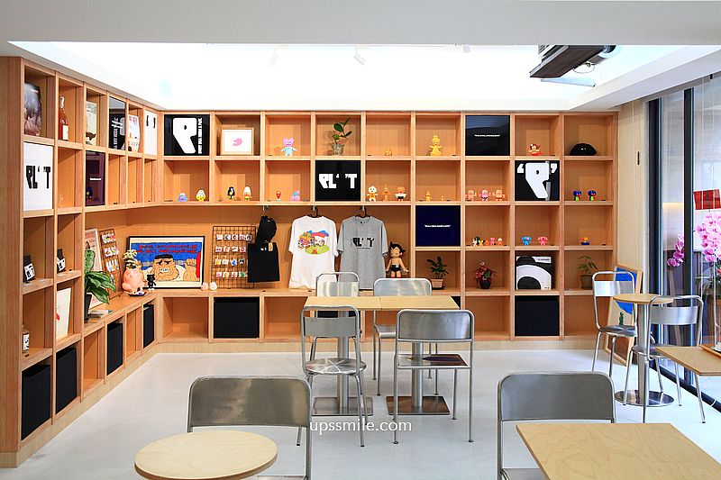 PLOT咖啡,捷運忠孝復興站咖啡廳,結合精品咖啡與自然酒,複合式藝文空間,台北東區咖啡廳,必點濕潤抹茶巴斯克蛋糕 PLOT咖啡,捷運忠孝復興站咖啡廳,結合精品咖啡與自然酒,複合式藝文空間,台北東區咖啡廳,必點濕潤抹茶巴斯克蛋糕