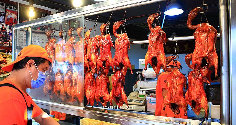 【士林美食】金馥記脆皮烤鴨士林店，30年老字號台式冠軍烤鴨，2025年一鴨兩吃推薦 @upssmile向上的微笑萍子 旅食設影