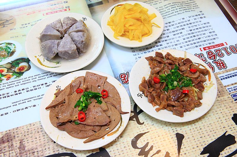 【新竹新埔美食】新埔粄條大王,在地傳承粄條50年老店,必吃湯粄條與水煙腸,榮獲台灣小吃的百大名店 【新竹新埔美食】新埔粄條大王,在地傳承粄條50年老店,必吃湯粄條與水煙腸,榮獲台灣小吃的百大名店