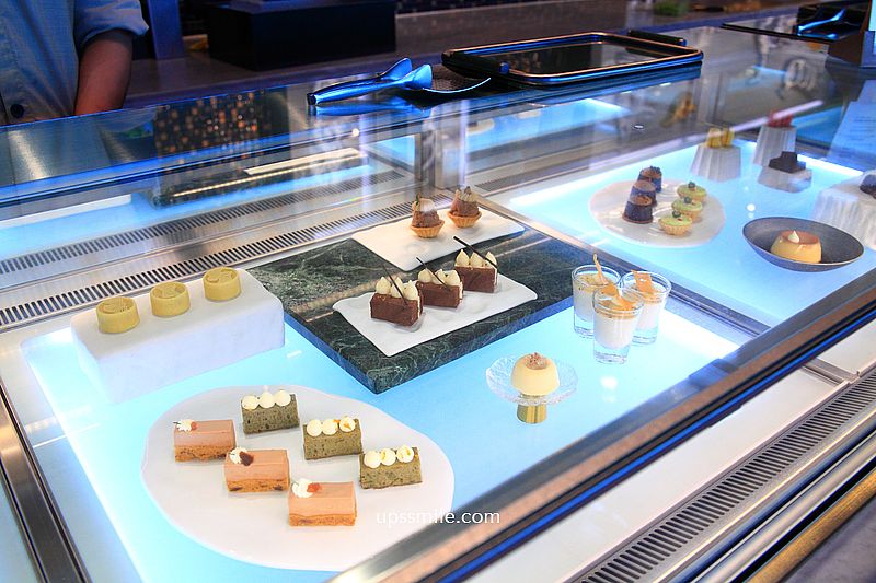 【全台吃到飽】饗 A Joy,台北101景觀自助吃到飽景觀餐廳,外國觀光客必吃台北美食,跨年慶生高空約會餐廳 【全台吃到飽】饗 A Joy,台北101景觀自助吃到飽景觀餐廳,外國觀光客必吃台北美食,跨年慶生高空約會餐廳