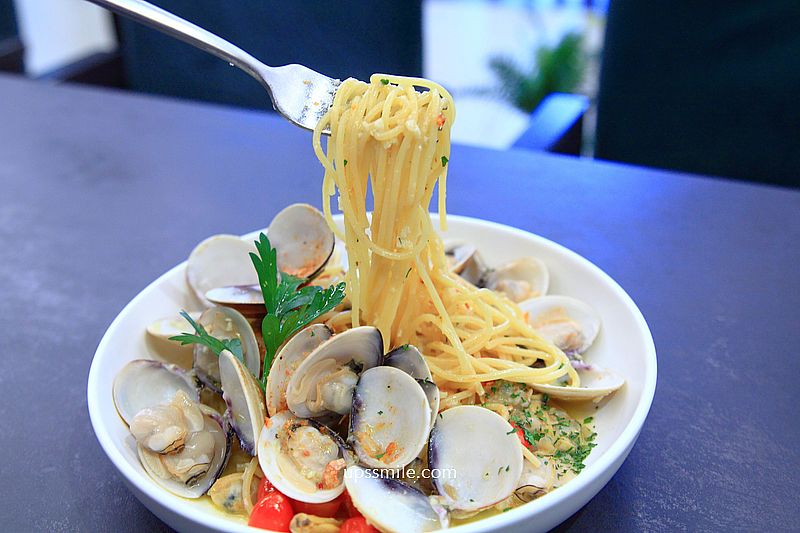 gonnaPLUS地中海健康旗艦餐廳,主打原型食物與地中海飲食,台北古蹟咖啡廳,台北松菸聚會餐廳,台北寵物友善餐廳 gonnaPLUS地中海健康旗艦餐廳,主打原型食物與地中海飲食,台北古蹟咖啡廳,台北松菸聚會餐廳,台北寵物友善餐廳