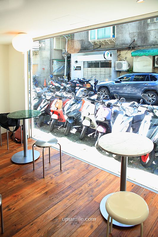 Ruby’s 南京三民店,台北司康專賣店第三間分店,捷運南京三民站早午餐咖啡廳,松山區美食,台北韓風咖啡廳裝潢 Ruby’s 南京三民店,台北司康專賣店第三間分店,捷運南京三民站早午餐咖啡廳,松山區美食,台北韓風咖啡廳裝潢