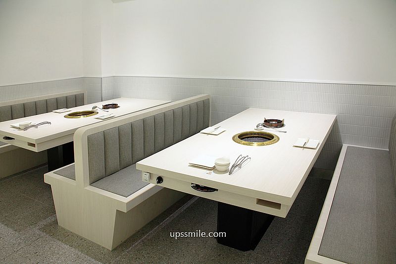 三山燒肉朝富店，輕井澤燒肉品牌，台中燒肉推薦，絕美純白建築燒肉約會聚會餐廳