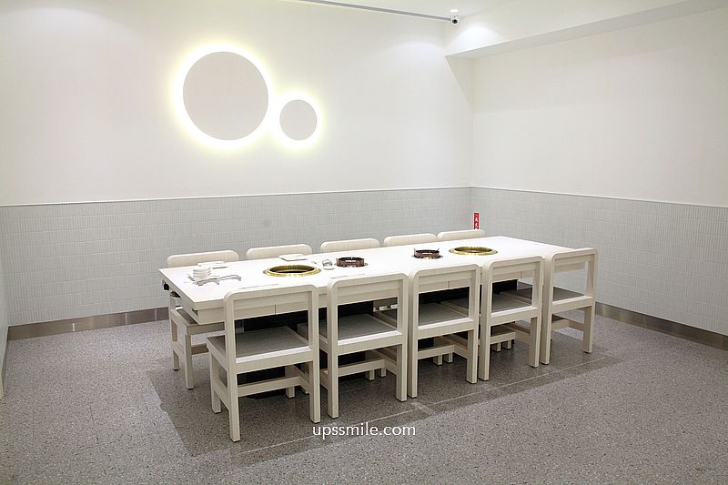 三山燒肉朝富店，輕井澤燒肉品牌，台中燒肉推薦，絕美純白建築燒肉約會聚會餐廳