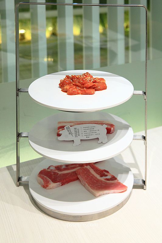 三山燒肉朝富店，輕井澤燒肉品牌，台中燒肉推薦，絕美純白建築燒肉約會聚會餐廳