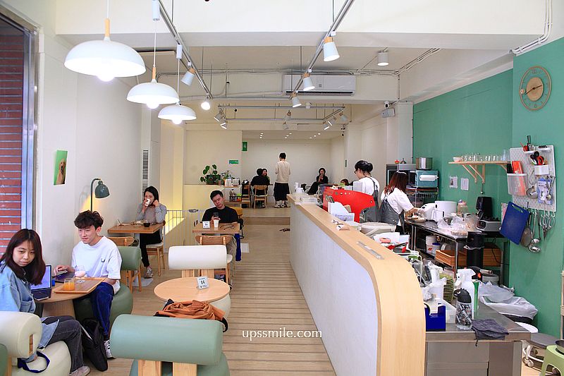 松松咖啡,台北寵物友善咖啡廳,內有黃金獵犬店狗,捷運南京三民站咖啡廳,台北抹茶專賣店 松松咖啡,台北寵物友善咖啡廳,內有黃金獵犬店狗,捷運南京三民站咖啡廳,台北抹茶專賣店