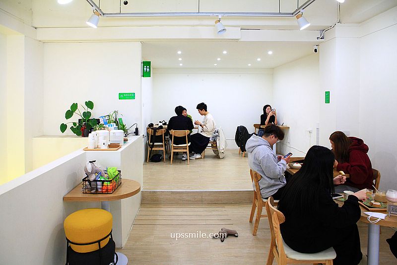 松松咖啡,台北寵物友善咖啡廳,內有黃金獵犬店狗,捷運南京三民站咖啡廳,台北抹茶專賣店 松松咖啡,台北寵物友善咖啡廳,內有黃金獵犬店狗,捷運南京三民站咖啡廳,台北抹茶專賣店