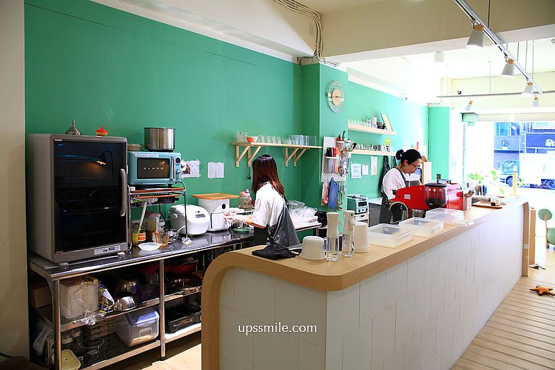 松松咖啡,台北寵物友善咖啡廳,內有黃金獵犬店狗,捷運南京三民站咖啡廳,台北抹茶專賣店 松松咖啡,台北寵物友善咖啡廳,內有黃金獵犬店狗,捷運南京三民站咖啡廳,台北抹茶專賣店