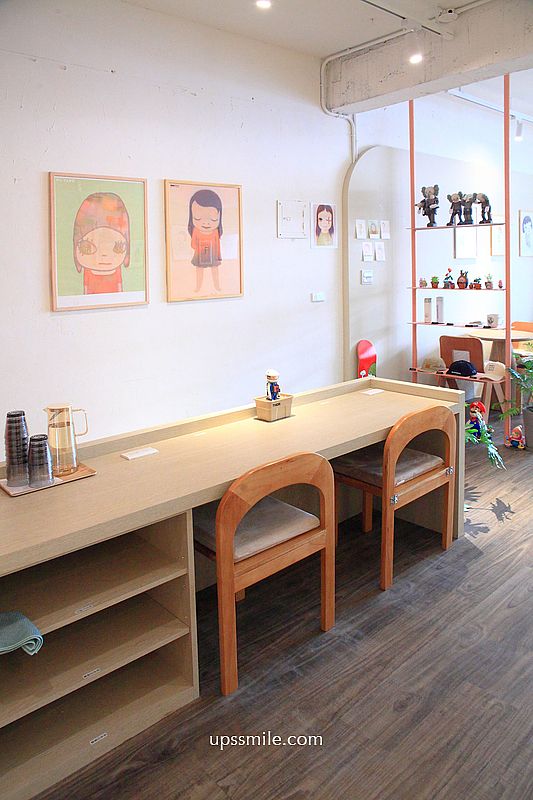 QueenReYa cafe 皇后熱壓吐司咖啡,永和樂華夜市早午餐咖啡廳,滿屋奈良美智,捷運頂溪站咖啡廳 QueenReYa cafe 皇后熱壓吐司咖啡,永和樂華夜市早午餐咖啡廳,滿屋奈良美智,捷運頂溪站咖啡廳