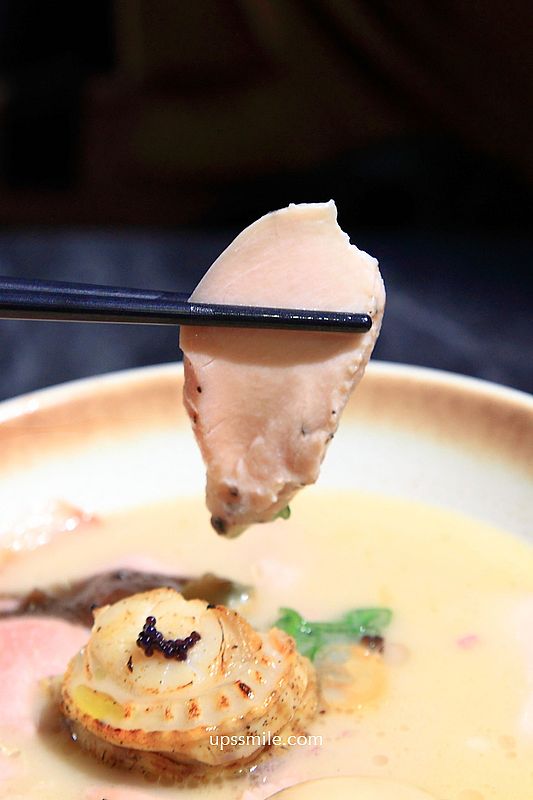 麒麟創作拉麵坊,捷運中山站拉麵專賣店,只要微笑就免費加麵拉麵店 麒麟創作拉麵坊,捷運中山站拉麵專賣店,只要微笑就免費加麵拉麵店