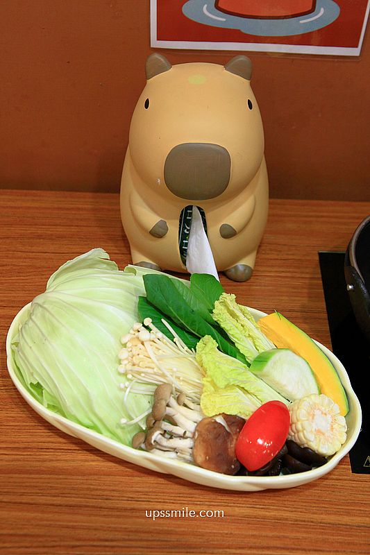 水豚屋，台北信義區水豚屋日式涮涮鍋，台北水豚寵物友善餐廳，捷運市府站美食