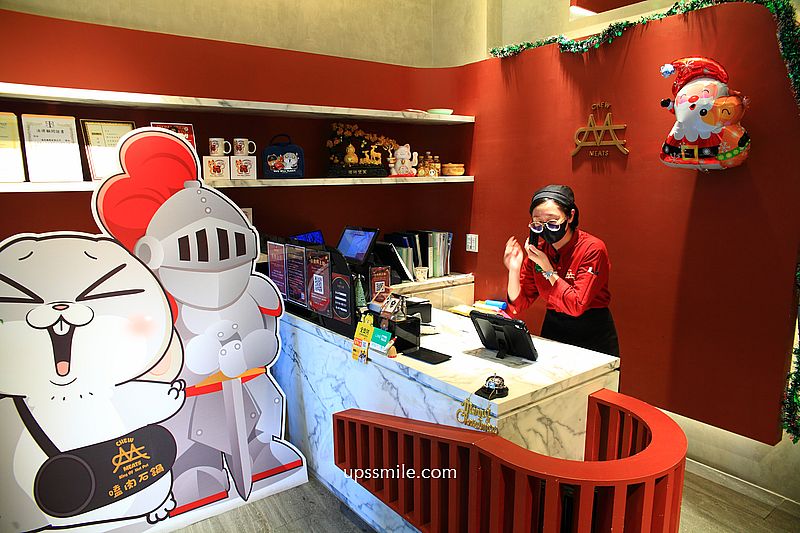 嗑肉石鍋永和民權店二代店，中永和火鍋自助吧吃到飽，必點浮誇肉瀑布，永和宵夜