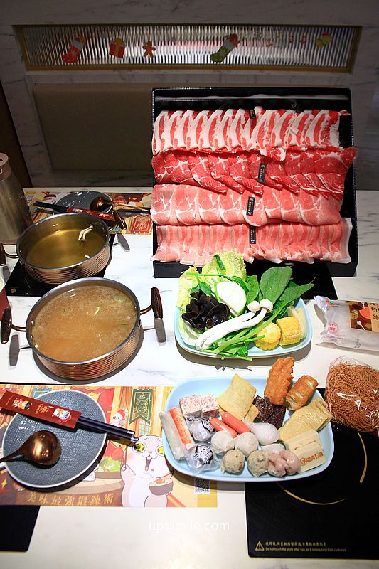 嗑肉石鍋永和民權店二代店，中永和火鍋自助吧吃到飽，必點浮誇肉瀑布，永和宵夜