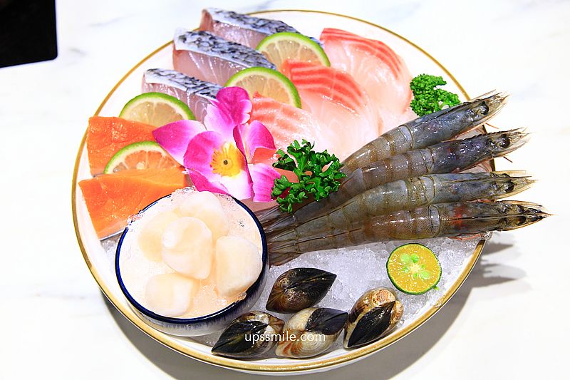 嗑肉石鍋永和民權店二代店，中永和火鍋自助吧吃到飽，必點浮誇肉瀑布，永和宵夜