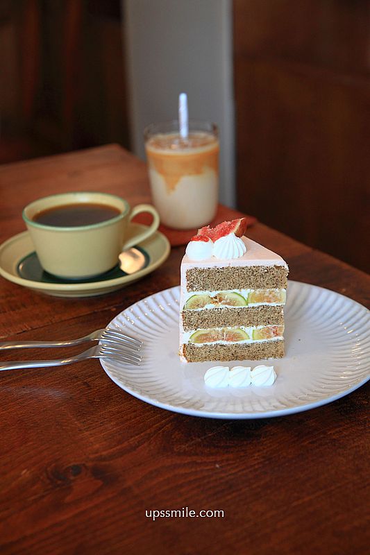 貝克宅南京店,2025搬家新店址,捷運南京復興站磚紅色咖啡廳,台北甜點戚風蛋糕推薦 貝克宅南京店,2025搬家新店址,捷運南京復興站磚紅色咖啡廳,台北甜點戚風蛋糕推薦