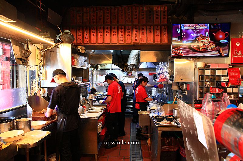 阿城鵝肉土城總店，台北米其林必比登推薦鵝肉，白斬煙燻鵝肉專賣店