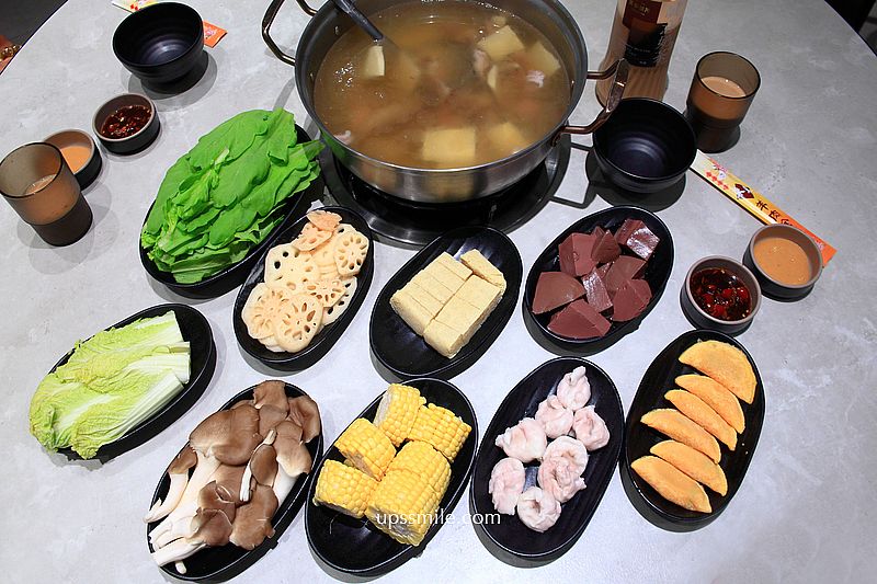 咩咩現宰羊肉鍋中壢店，中壢鍋物，中壢現宰羊肉爐，帶皮羊肉＋羊腱子肉雙人套餐899元