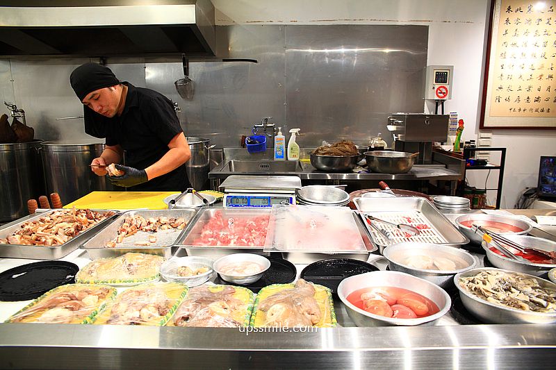 咩咩現宰羊肉鍋中壢店，中壢鍋物，中壢現宰羊肉爐，帶皮羊肉＋羊腱子肉雙人套餐899元