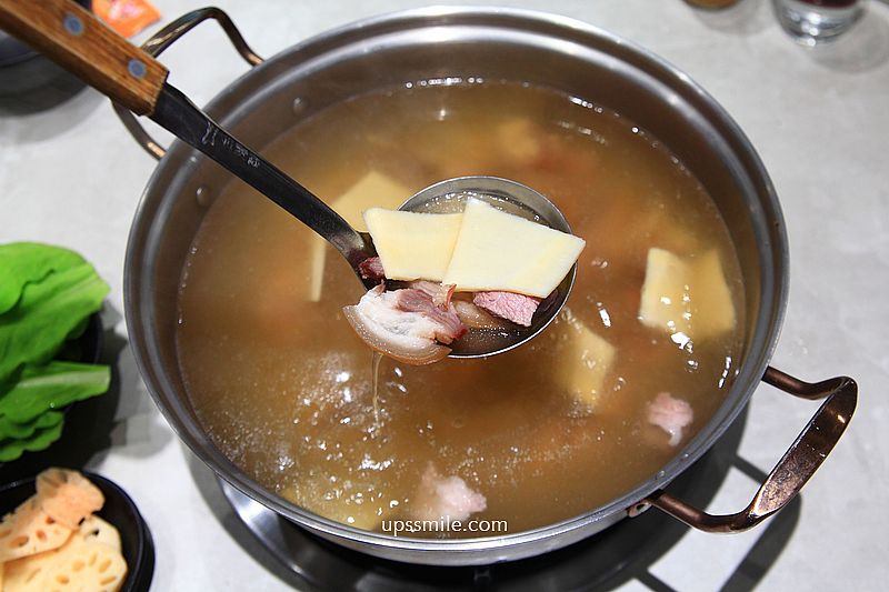 咩咩現宰羊肉鍋中壢店，中壢鍋物，中壢現宰羊肉爐，帶皮羊肉＋羊腱子肉雙人套餐899元