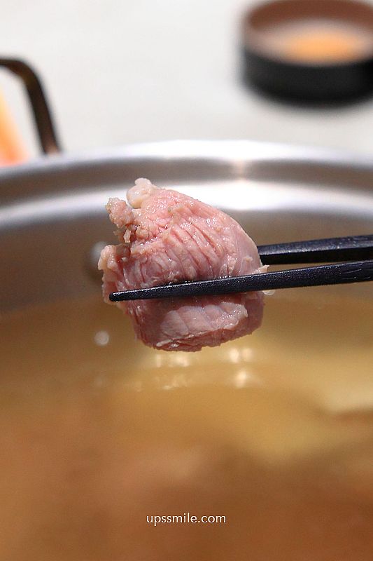 咩咩現宰羊肉鍋中壢店，中壢鍋物，中壢現宰羊肉爐，帶皮羊肉＋羊腱子肉雙人套餐899元