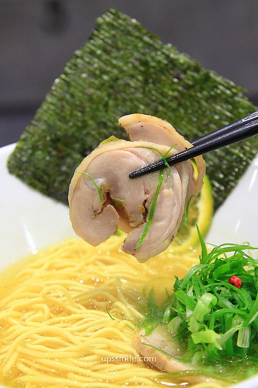 柑橘Shinn-小柑橘Migan Raman新北新莊店，新莊拉麵推薦，柑橘融入湯頭獨特拉麵