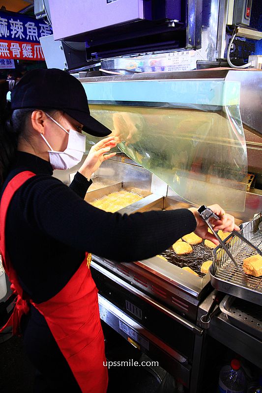 方家園臭豆腐，樂華夜市美食，永和在地人推薦現炸酥脆內軟嫩臭豆腐