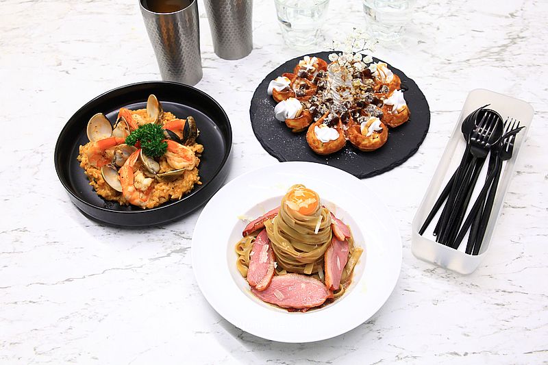 【台北美食】樂野食，西門町超人氣早午餐義大利麵，必吃創意麻糬鬆餅